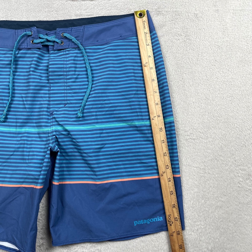 Patagonia Hydropeak Boardshorts Mens Size 32 Blue Striped Swim Trunks 7" - Picture 6 of 9